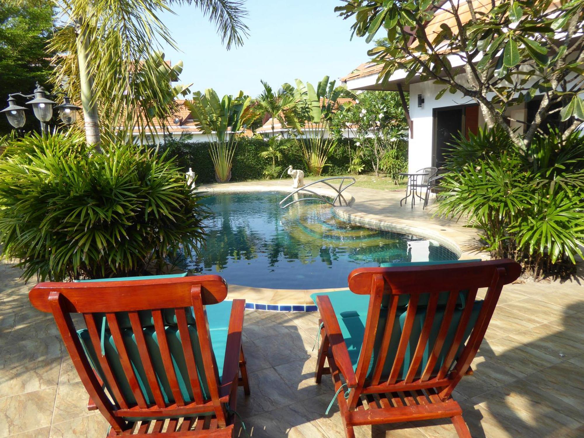 Vip Chain Resort Pool Villa Ban Phe Exterior foto